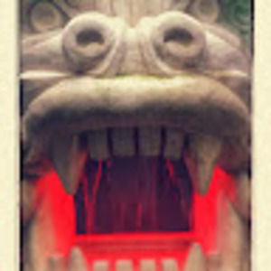 Meet your Posher, April